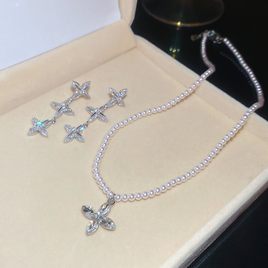 Delicate exquisite cross pearl earring and necklace set, niche fashion, elegant, light luxury, high-end jewelry wholesale - view 5