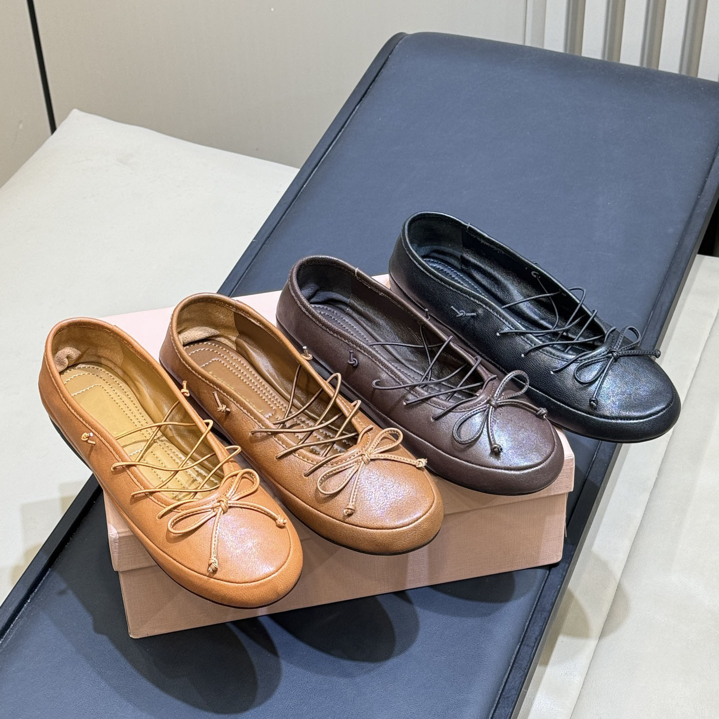 Women's Black Bow Ballet Flats, Lace-Up Round Toe Flat Shoes, Elegant French Style Comfortable Loafers for Daily Commute Casual Wear 2026