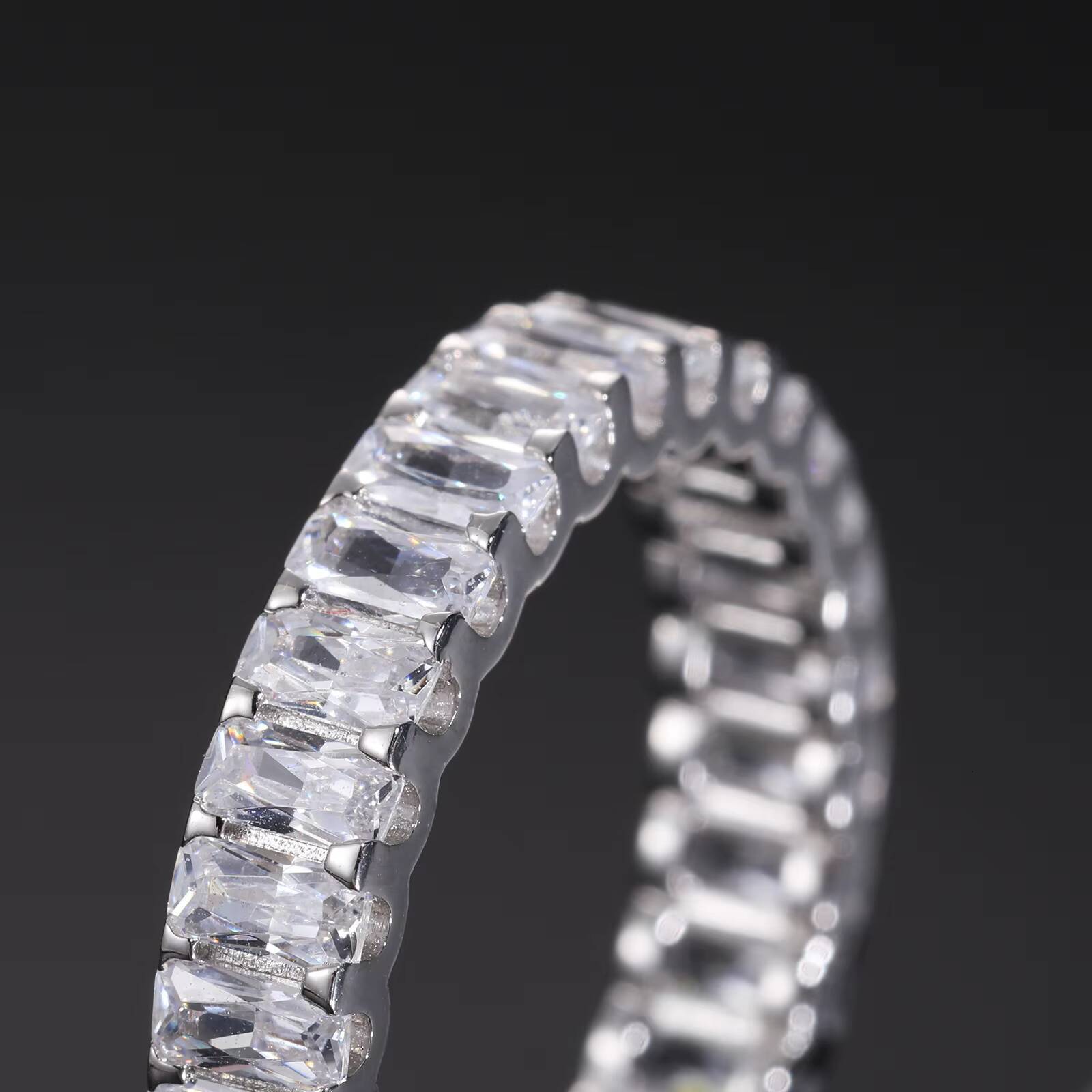 Dropshipping 42mm Baguette Moissanite Eternity Ring 925 Sterling Silver VVS Mossanite Diamond Engagement Jewelry Fashion Women