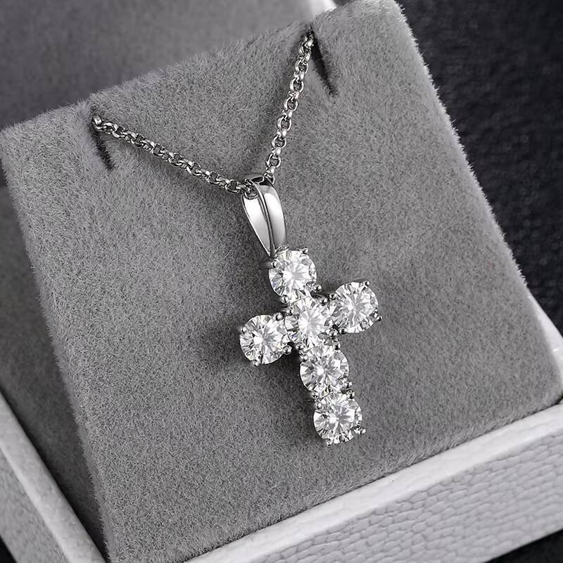 Dropshipping Fashion Jewelry Men Women 925 Sterling Silver Pass Diamond Tester VVS Moissanite Diamond Cross Pendant Necklace