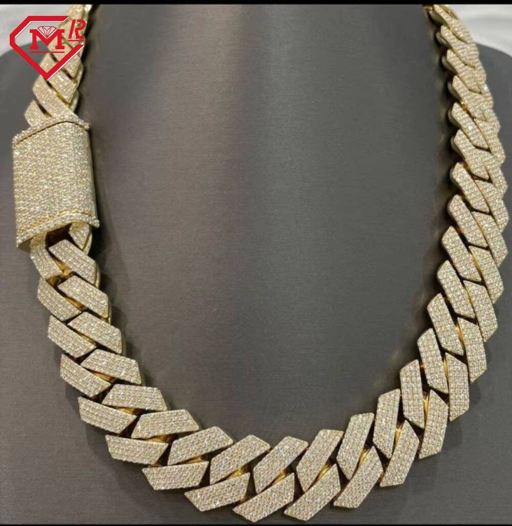 Fully Iced 20MM Iced Out VVS Moissanite Diamond Cuban Link Chain Gold Plated Customize Moissanite Cuban Chain