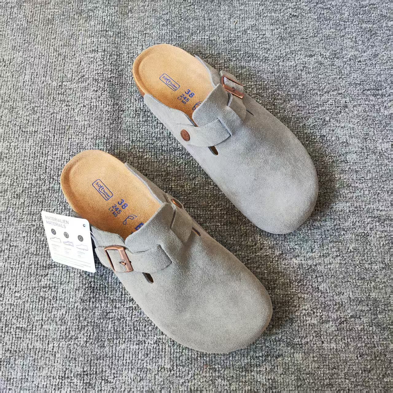 Designer Slippers Genuine leather retro Sandals women's outdoor clogs unisex slip-on shoes