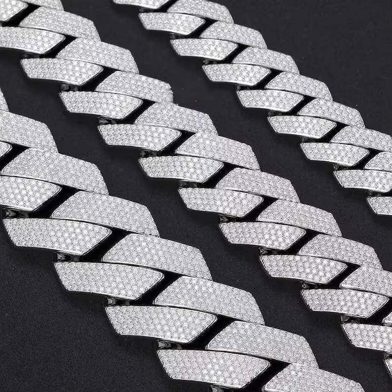 Hiphop Jewelry 925 Sterling Silver 20mm Iced Out Cuban Necklace Sparkling VVS Moissanite Cuban Link Chain