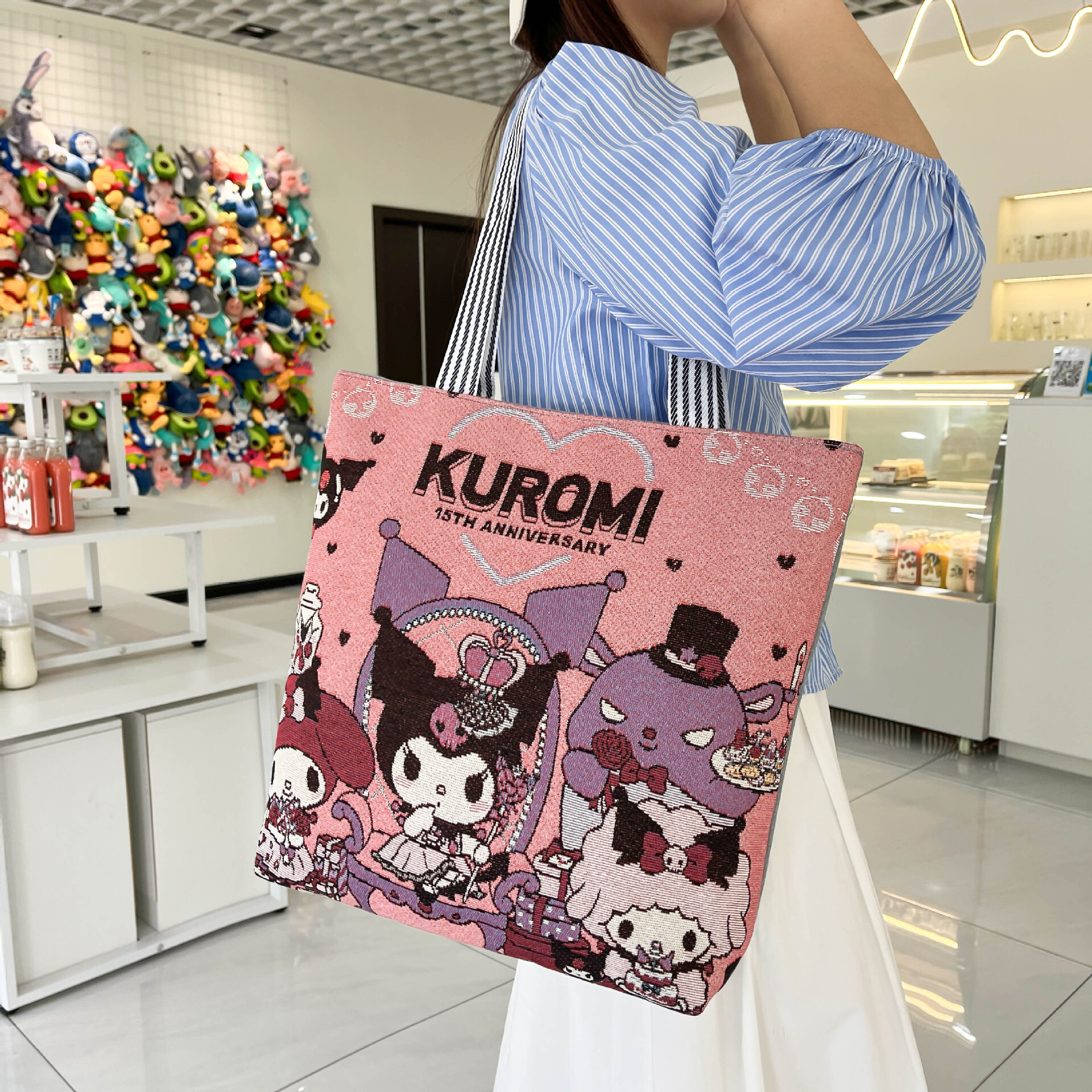 Cross-border e-commerce bestseller: large-capacity shoulder bag, student tutoring bag, fashionable women's bag, embroidered bag, commuter bag