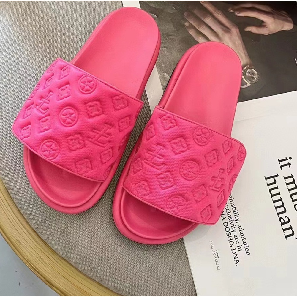 Summer New Thick-Soled Slippers For Outdoor Wear, Internet Celebrity Magic Tape Platform Embossed Versatile One-Word Sandals