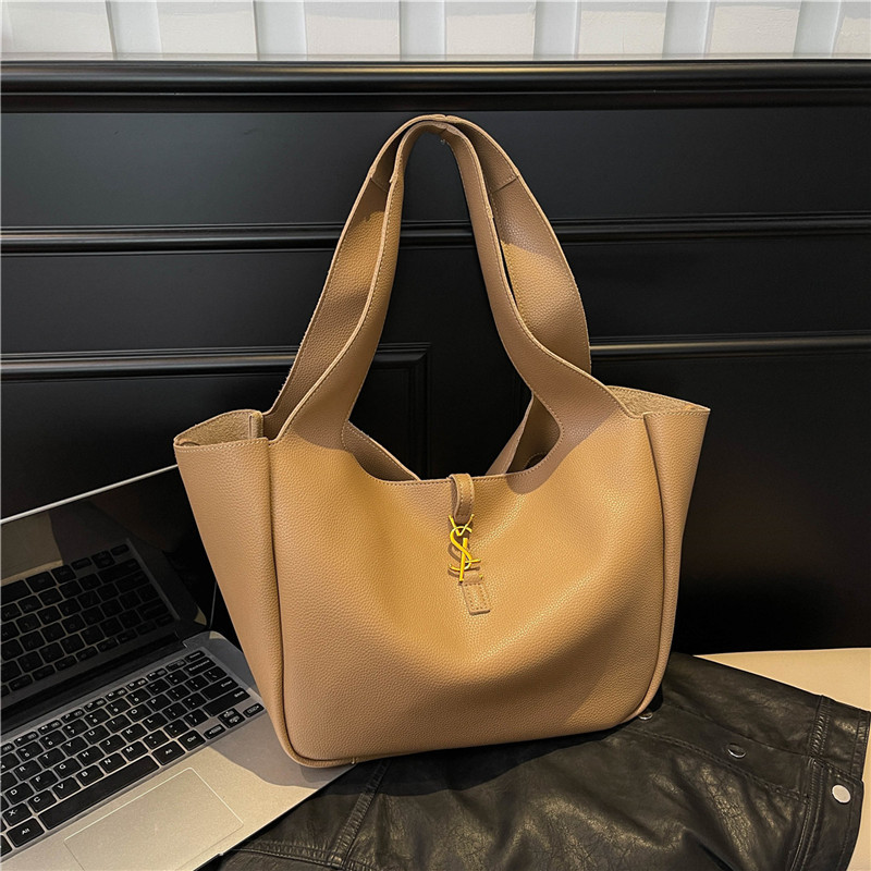 2026 New Korean-style All-match and Elegant Large-capacity Tote and Shoulder Bags for Women with a Sense of High-end