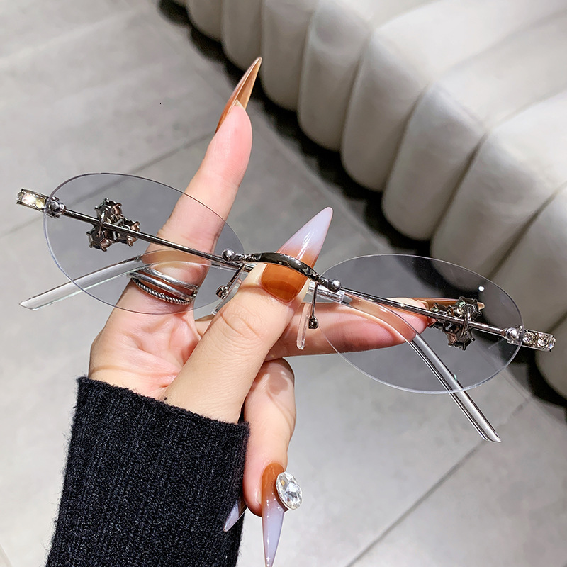 Fashion Diamond Inlaid Frameless Oval Shaped Women's Designer Sunglasses With Unique European And American Styles Versatile Street Style Sunglass