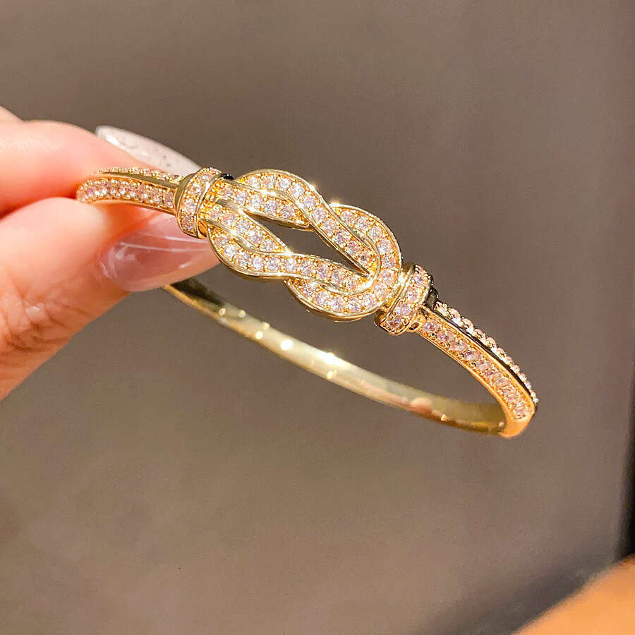 Zirconia Inlaid Knot Wrap Clasp Bracelet, Unique Simple Design, Versatile Wristband, Niche Fashion, High-End Feel Jewelry