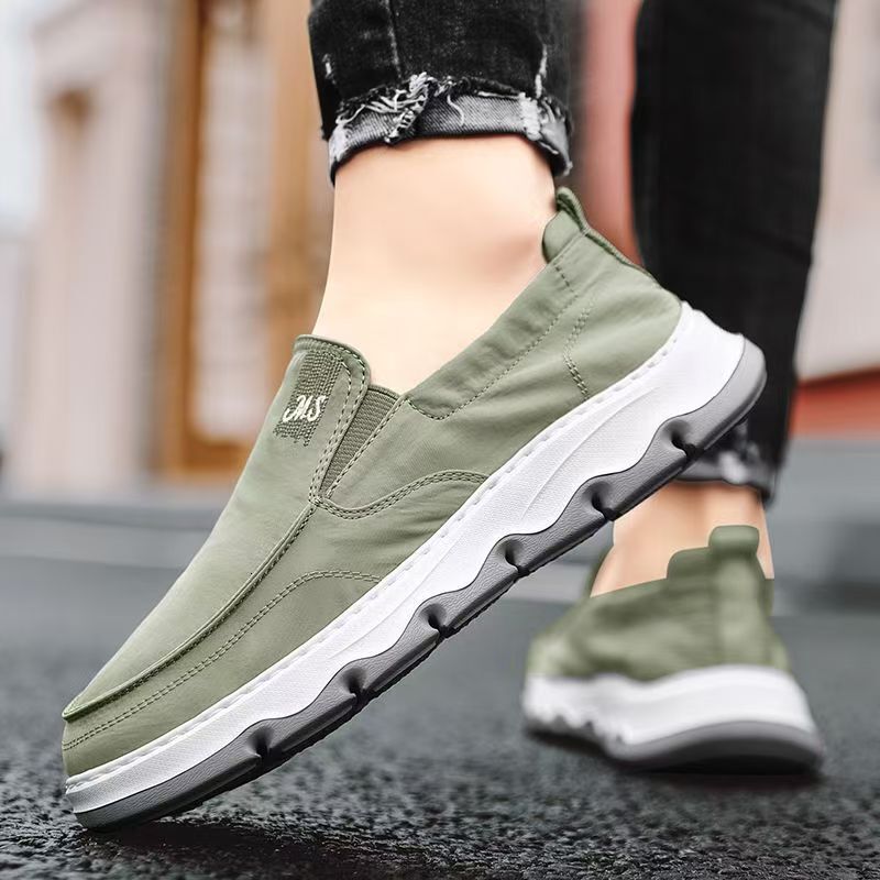 Ice silk canvas men's shoes, new winter hot-selling slip-on casual sneakers, old Beijing cloth shoes