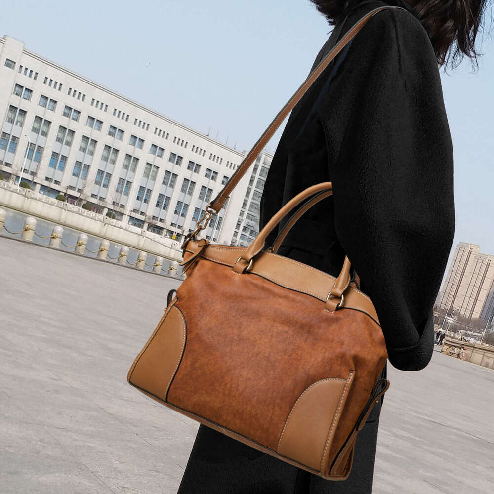 2026 New Women Large Capacity Handbag Genuine Leather Luxury Elegant Casual Shoulder Crossbody Bag High End Ladies Purse Wholesale SENYY