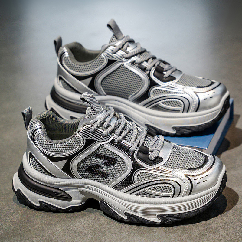 new Free shipping 2026 luxury Sports Shoes Breathable mesh shoes for men thick soled height increasing casual running shoes