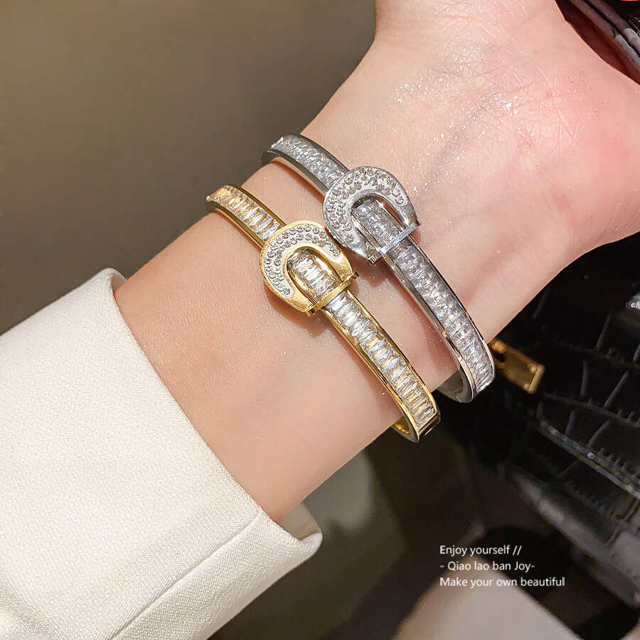 Stainless Steel Zircon Horseshoe Clasp Bracelet, Light Luxury Niche High-End Feel, Vintage Simple Fashion Versatile Hand Accessory