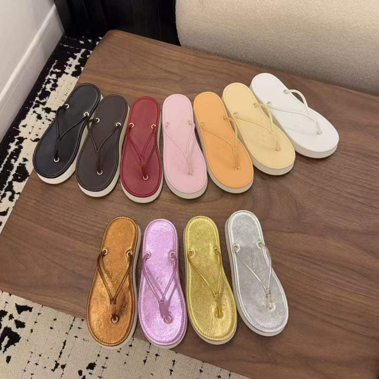 Designer slipper Women sandales luxe femme rope thong Luxury Sandal Summer Beach slide Outdoor Casual shoe Mule Flat Heel Thick-soled slippers Flip Flops with box