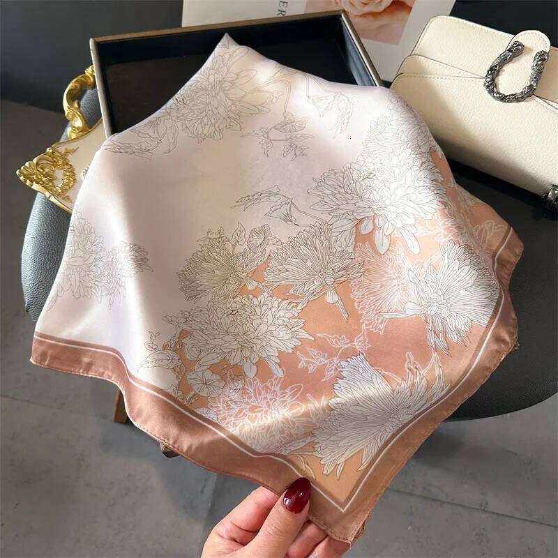 Luxury Floral Print 70cm Square Silk Scarf Women Designer Scarves Bandana Foulard Shawl Hijab Echarpe Hairband Tie Ribbon 26Y0417