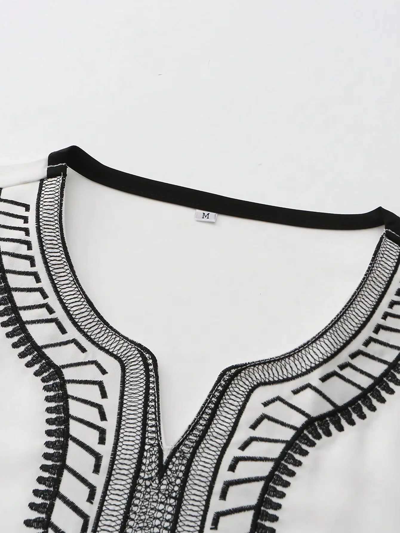 Moroccan style Muslim mens long robe white elegant exquisite embroidery mens long robe casual simple robe W251216