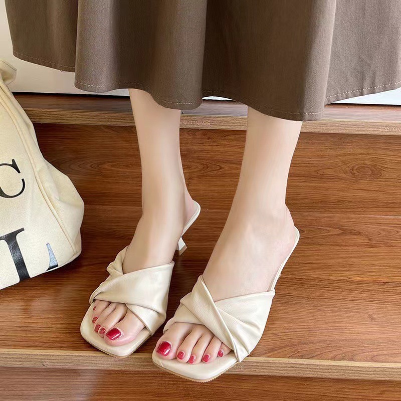 Women Twisted Knot Low Kitten Heel Mules, Square Open Toe Backless Slip On Soft Leather Casual Summer Dress Slide Sandals