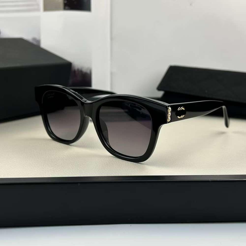 Sunglasses Designer Fasion Lens Womens Mens Goggle Senior Eyewear For Women Eyeglasses Frame Retro Metal