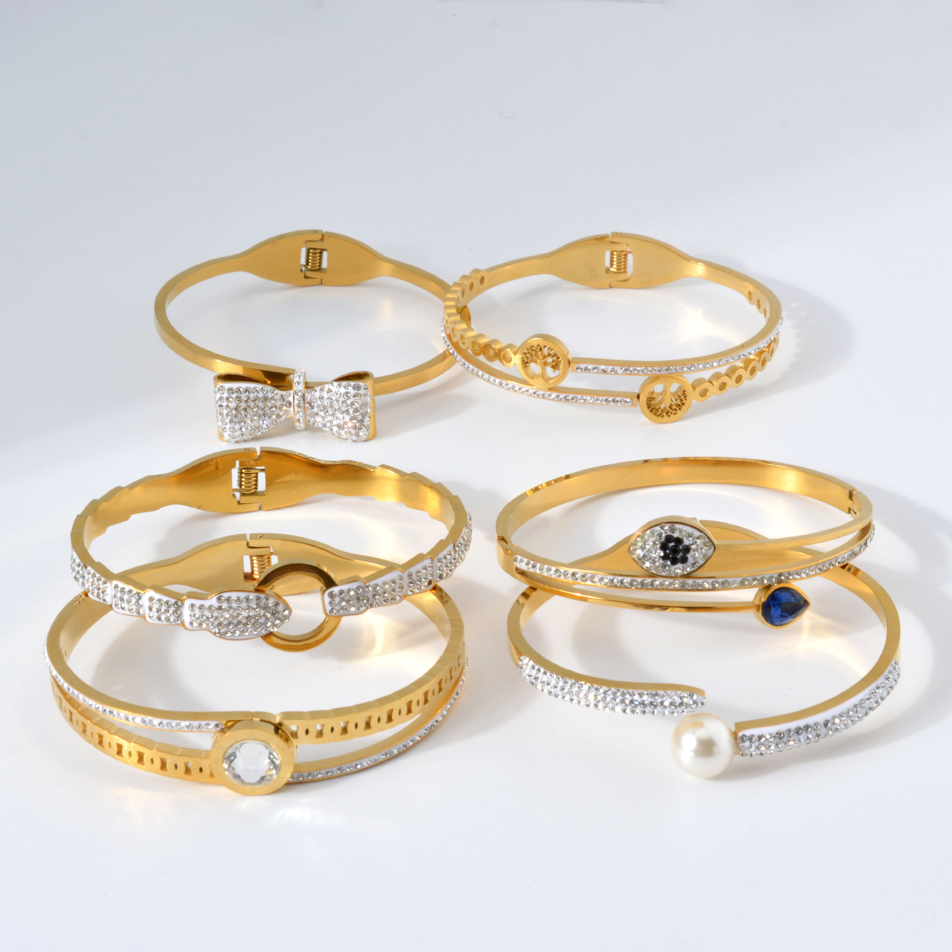 Designer Jewelry Women Bracelet Designer For Women Luxury Hipster Couple's Style Daily Wear Jewelry High Quality Trend Shopping Party Casual Trav