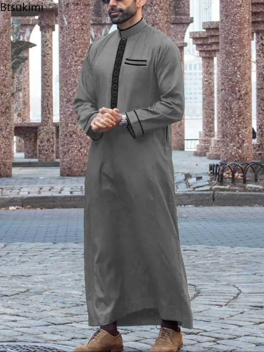 Mid East Islamic Men Clothes Muslim Fashion Abaya Men Embroidered Loose Stand Collar Long Robe Ethnic Style 2026 Man Jubba Thobe W251216