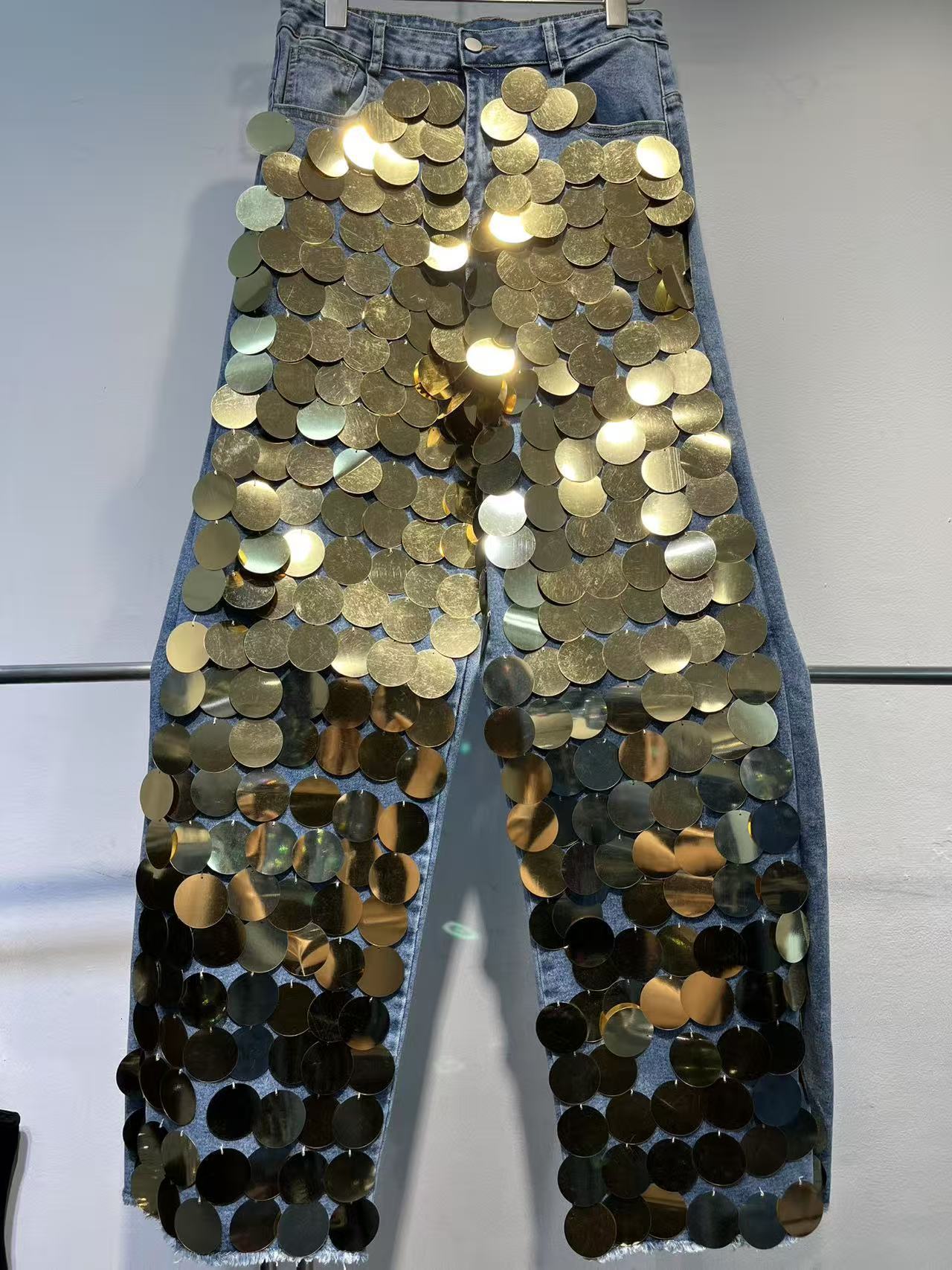 High-end unique sequined handcrafted heavy-decorated straight-cut slimming street-style high-waisted womens jeans 251009