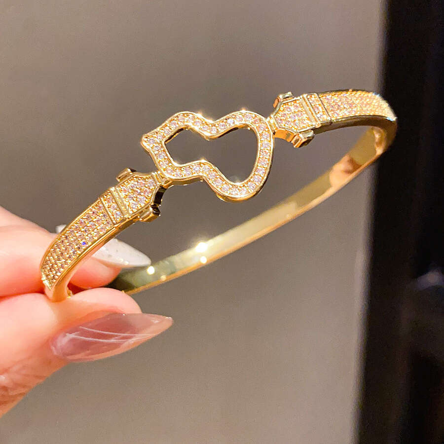 Zirconia Inlaid Gourd Hollow Buckle Simple Design Versatile Bracelet Niche Light Luxury Elegant Jewelry Wholesale