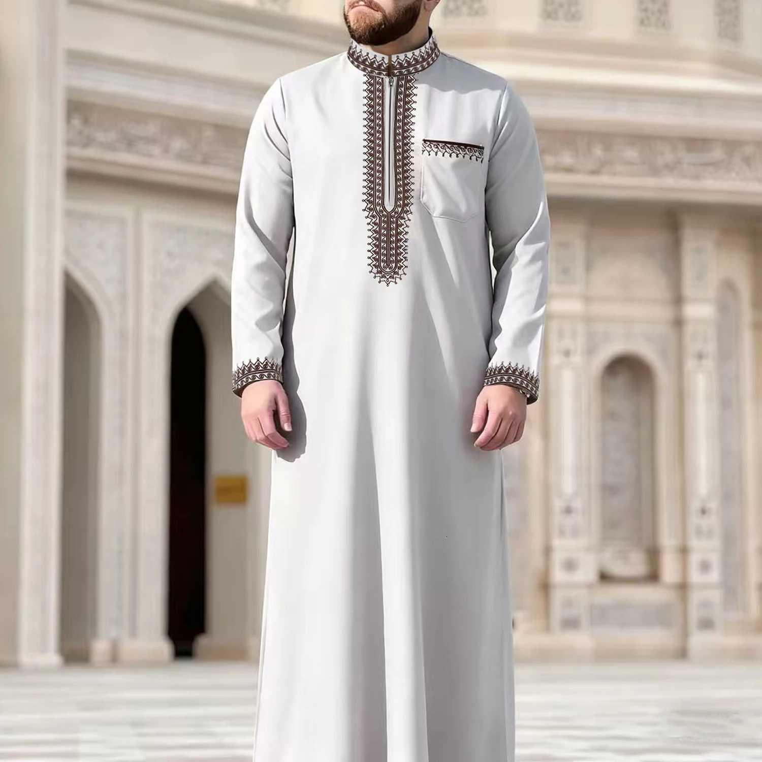 Moroccan mens thobe long sleeve ethnic style embroidered stand collar zipper design Muslim mens fashionable Abaya Arabic fest W251216