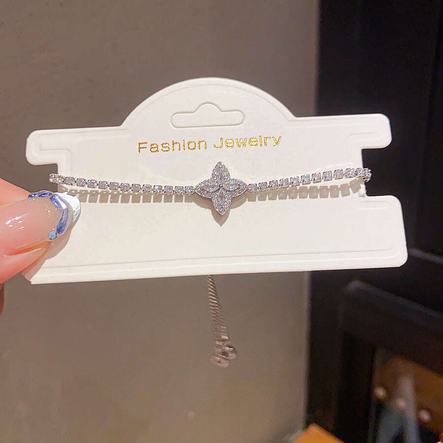Korean-Style Exquisite Zircon Flower Pull-Out Bracelet, Light Luxury High-End Feel, Fashionable And Versatile, Elegant Commuter Jewelry