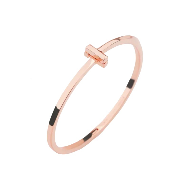 Designer New Unisex Bracelet Stainless Steel Gold Plated Jewelry Trendy Accessory For Party Birthday Gifting