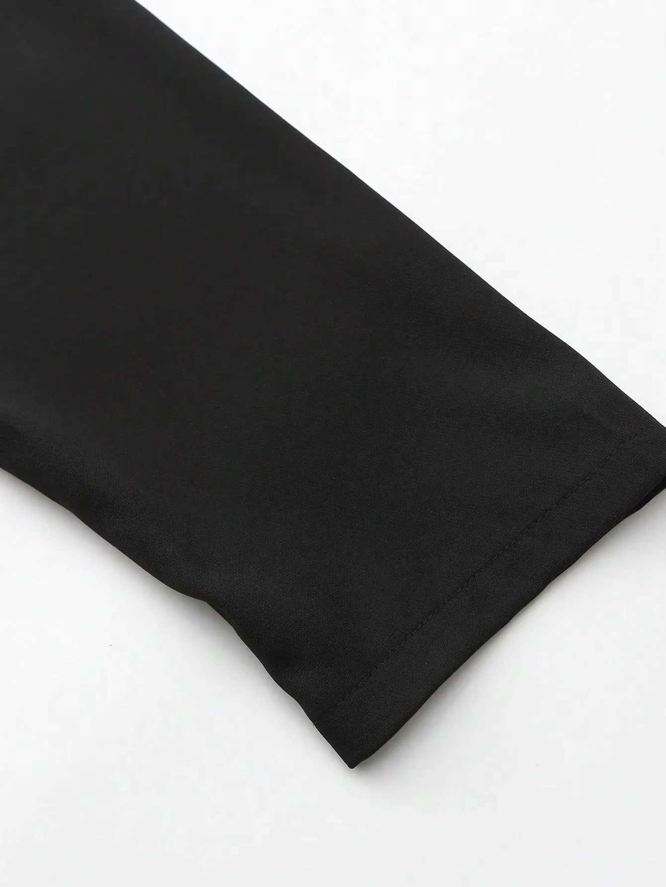 Muslim traditional mens robe elegant and luxurious embroidered robe casual festival Islamic mens robe W251216