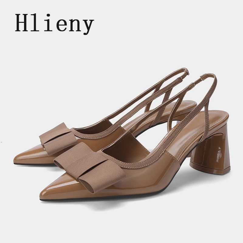 Hlieny Vintage Brown Elastic Butterfly Knot Designer High Heels Sandals Patent Leather Pointed Toe Slingbacks Shoes Women Pumps X260417