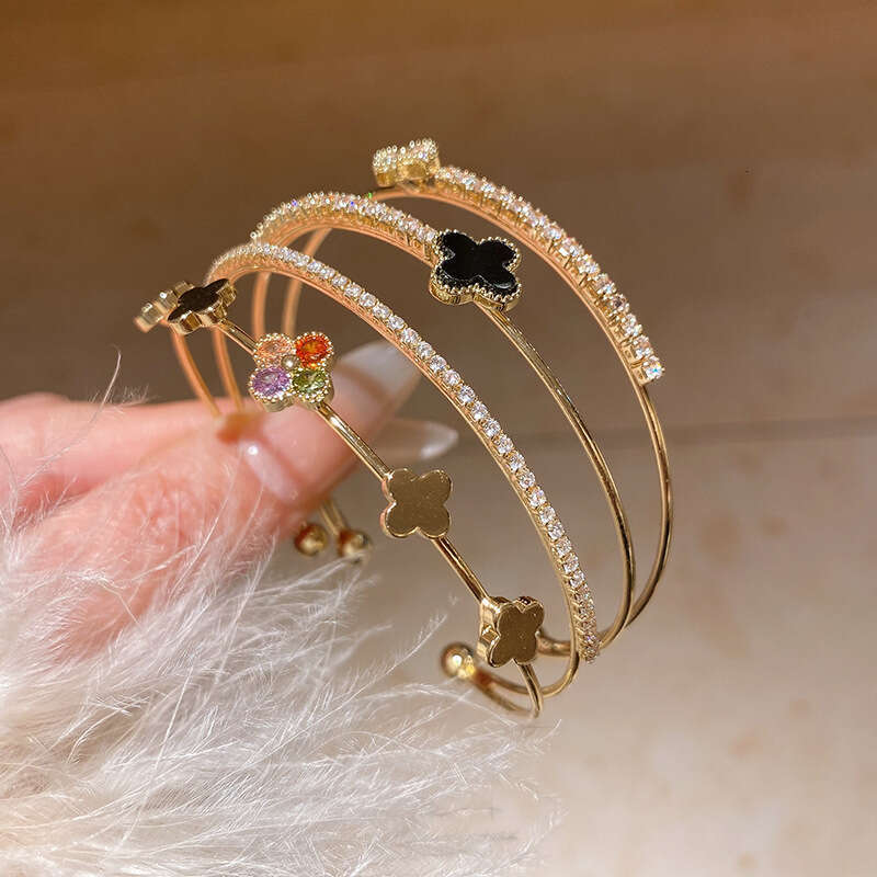 Zircon Diamond-Shaped Flower Double-Layer Open European American Light Luxury Fashion Bracelet, Elegant And Exquisite New Hand Accessory Wholesale