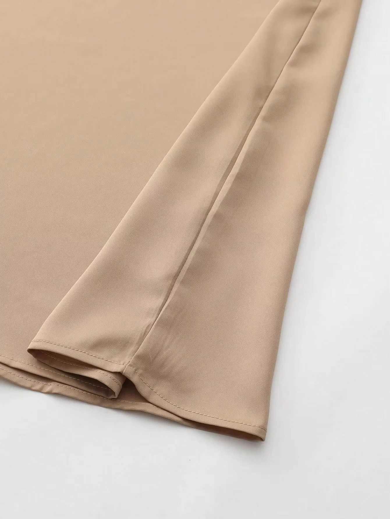 2025 Muslim mens robe Moroccan style elegant and simple embroidered mens robe casual and loose Eid al Fitr mens robe W251216