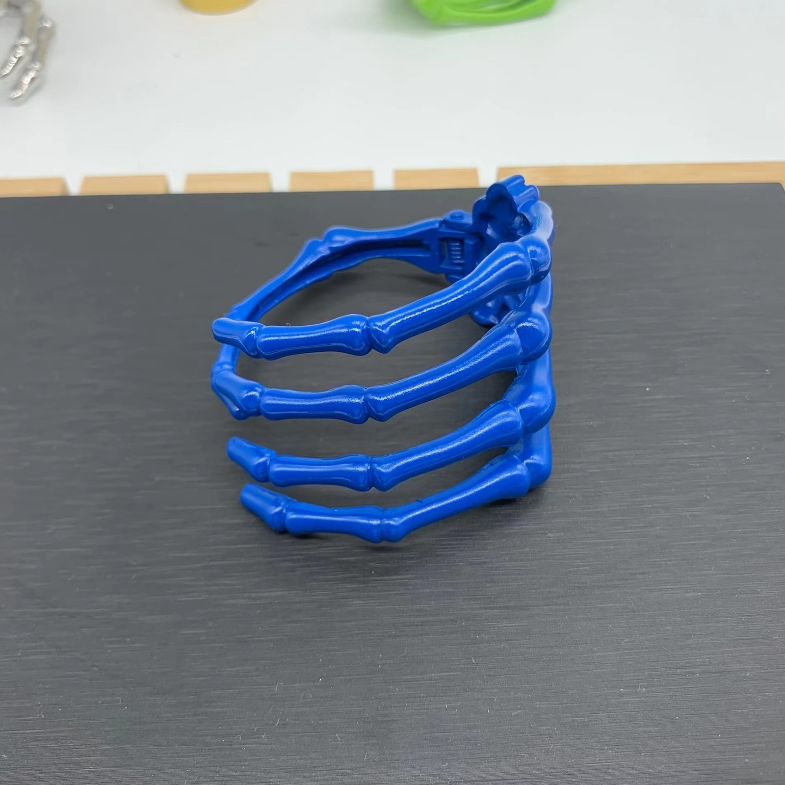 Bangle 21ss Raf Simons Show Death Skull Ghost Paw Bracelet Adjustable Hip Hop Autumn And Winter Jewelry Accessories 230828