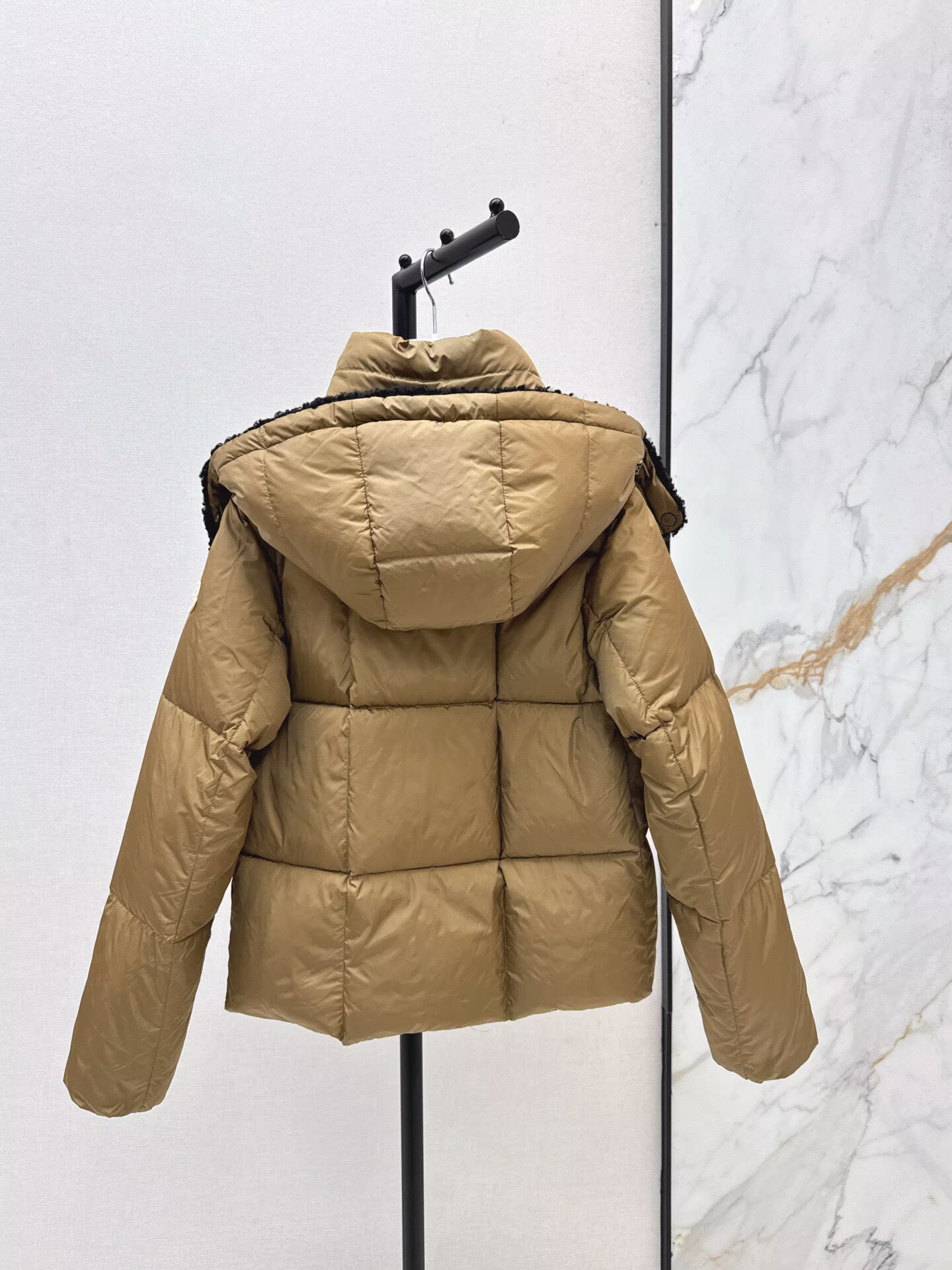 2025 High Quality Down Jackets Down Coats Puffer Jacket Outerwear Parkas Winter Ski Jacket Thick Windbreaker Coat52086