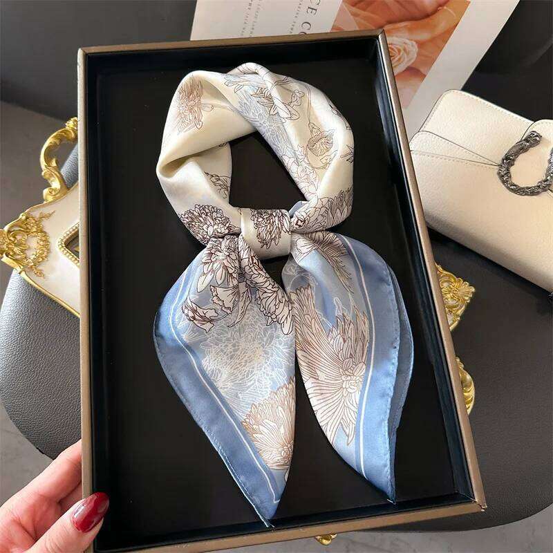 Luxury Floral Print 70cm Square Silk Scarf Women Designer Scarves Bandana Foulard Shawl Hijab Echarpe Hairband Tie Ribbon 26Y0417