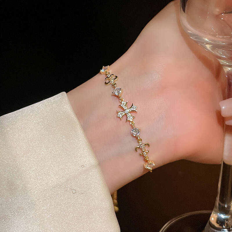 Iris Flower Zircon Cross Adjustable European And American Versatile Stylish Bracelet, Fashionable Niche Design Jewelry