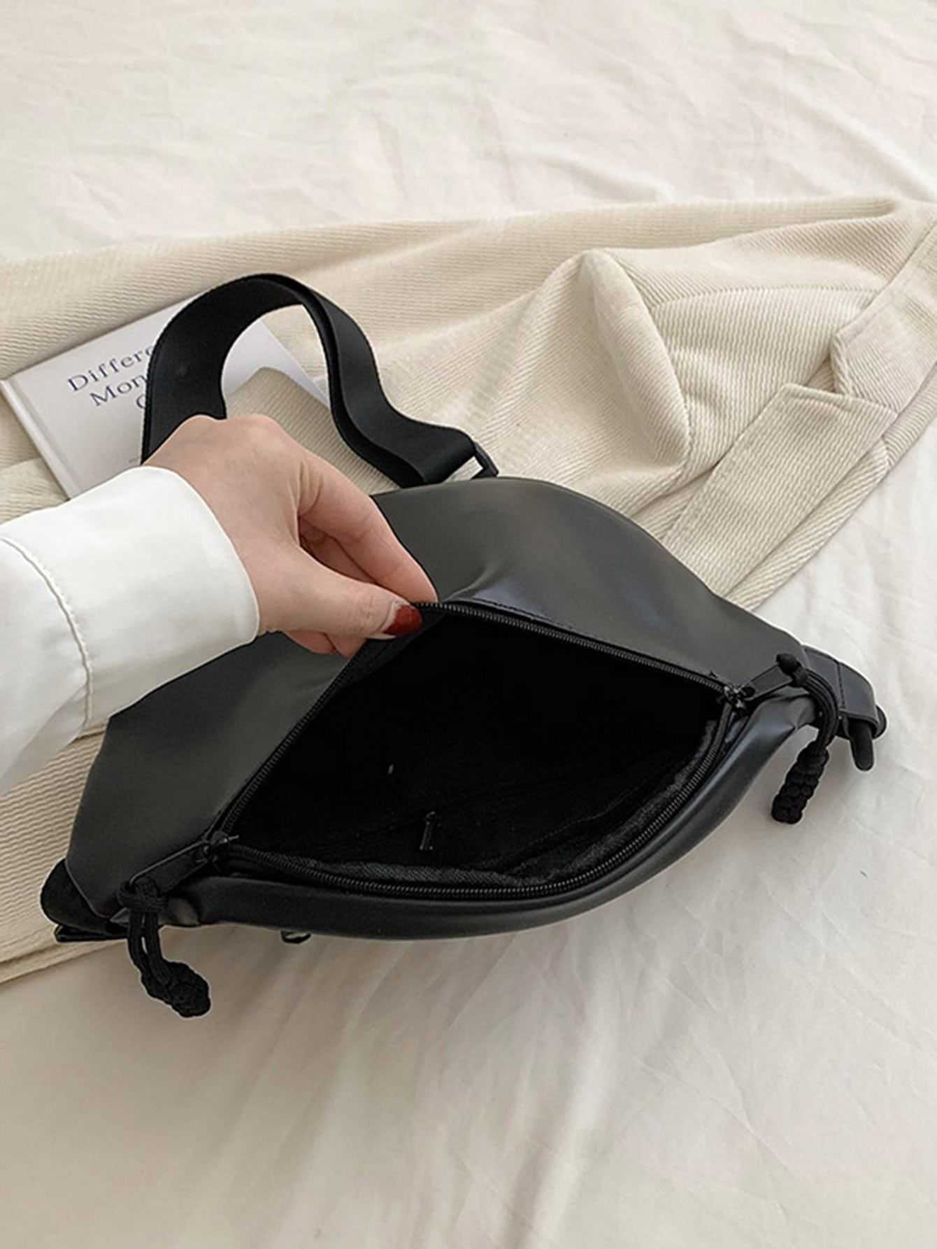 Hot-selling Korean-style large-capacity crossbody bag or clutch bag for women, 2024 new model, soft leather PU, simple and rugged chain strap, crossbo