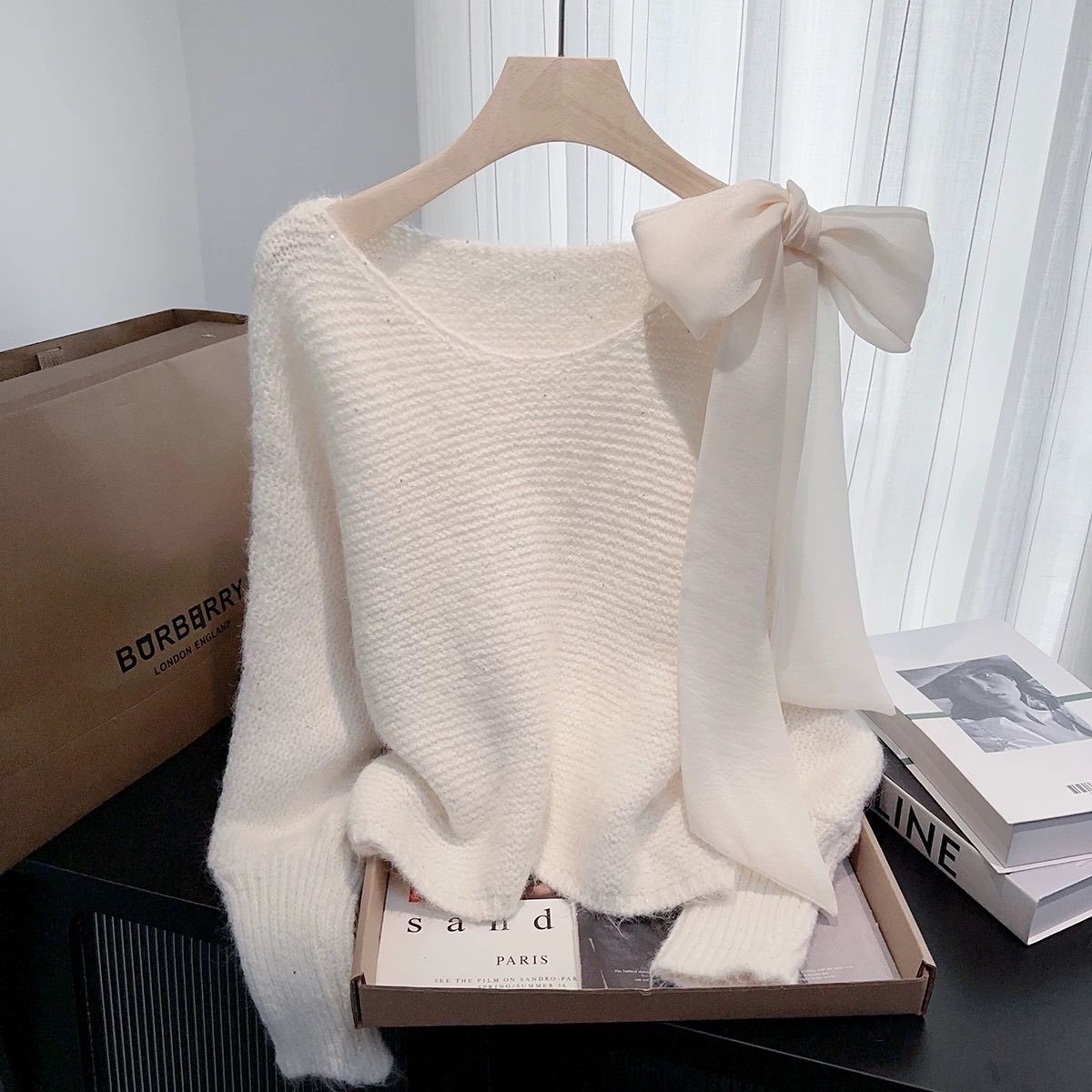 Lazy Style Sweet Bow Batwing Sleeve Sweater Autumn Winter Loose Short Cute Top for Women 260417 - view 3