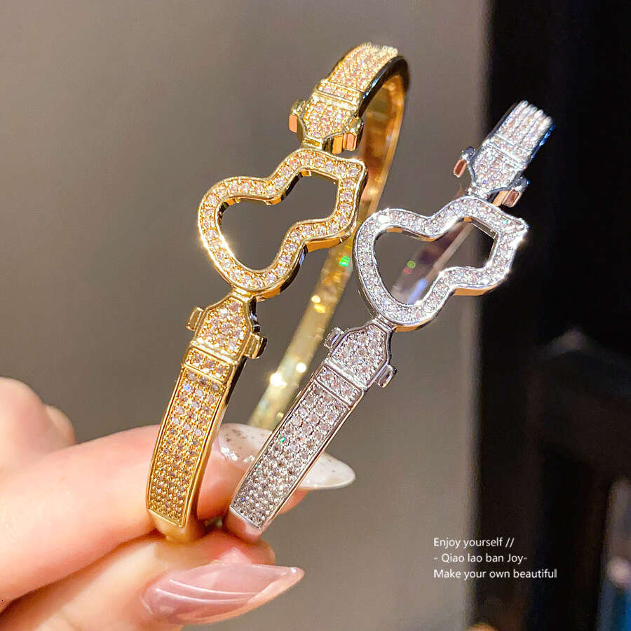Zirconia Inlaid Gourd Hollow Buckle Simple Design Versatile Bracelet Niche Light Luxury Elegant Jewelry Wholesale