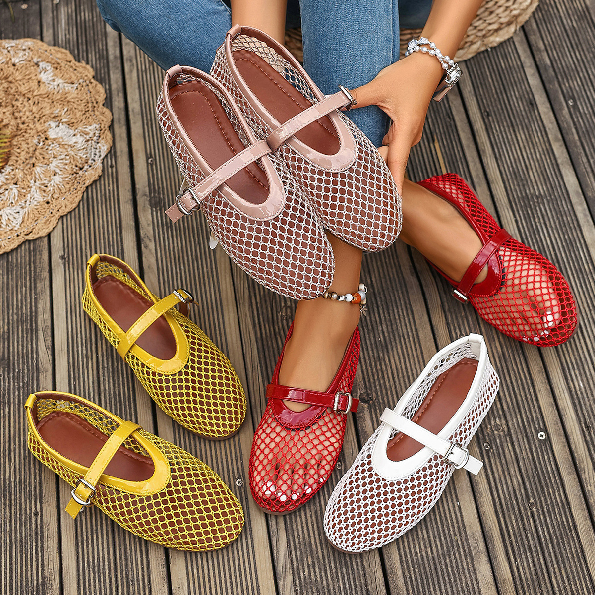 Large-Size Soft-Soled Breathable Shoes For Women, New Flat-Soled Hollow Mesh Mary Jane Shoes