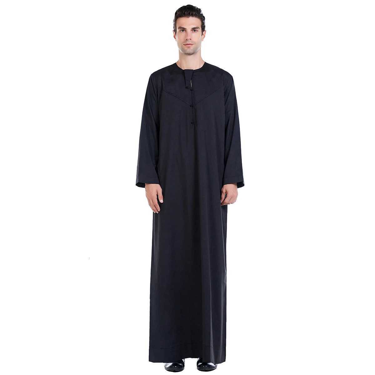 TH87 Mens Muslim Middle Eastern Men Long Sleeves Pure Color Handmade Buckle Robe Ramadan Eid Jubba Thobe W251216