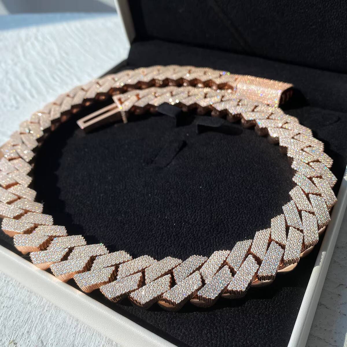 Hip Hop Rapper Ice Out Cuban Chain 20mm Wide 4 Rows of Moissanite Full Ice Out Cuban Link Chain Necklace