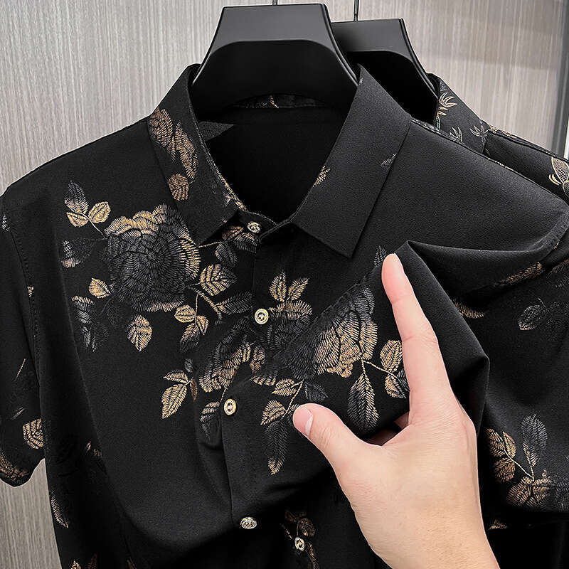 2026 Luxury High-End Designer Apparel Gold-Embossed Shirt For Men, New Summer Casual Fashion Short-Sleeve Versatile Floral Short Shirt, Trendy Men