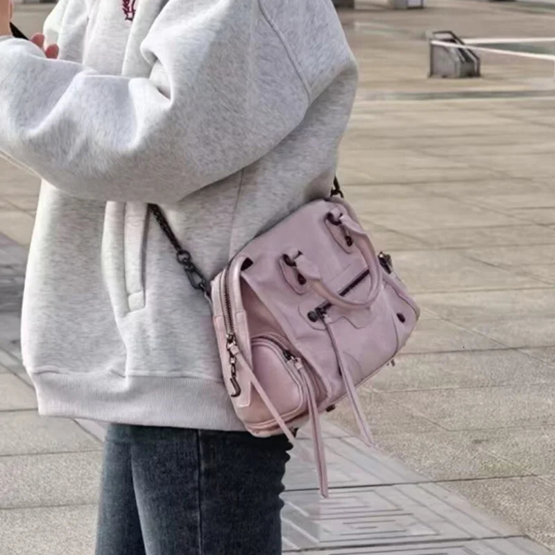 Retro Riveted Motorcycle Bag Multi-pocket Fashion Tassel n Crossbody Bag Pink Zippered Punk Leather Handbag 260416