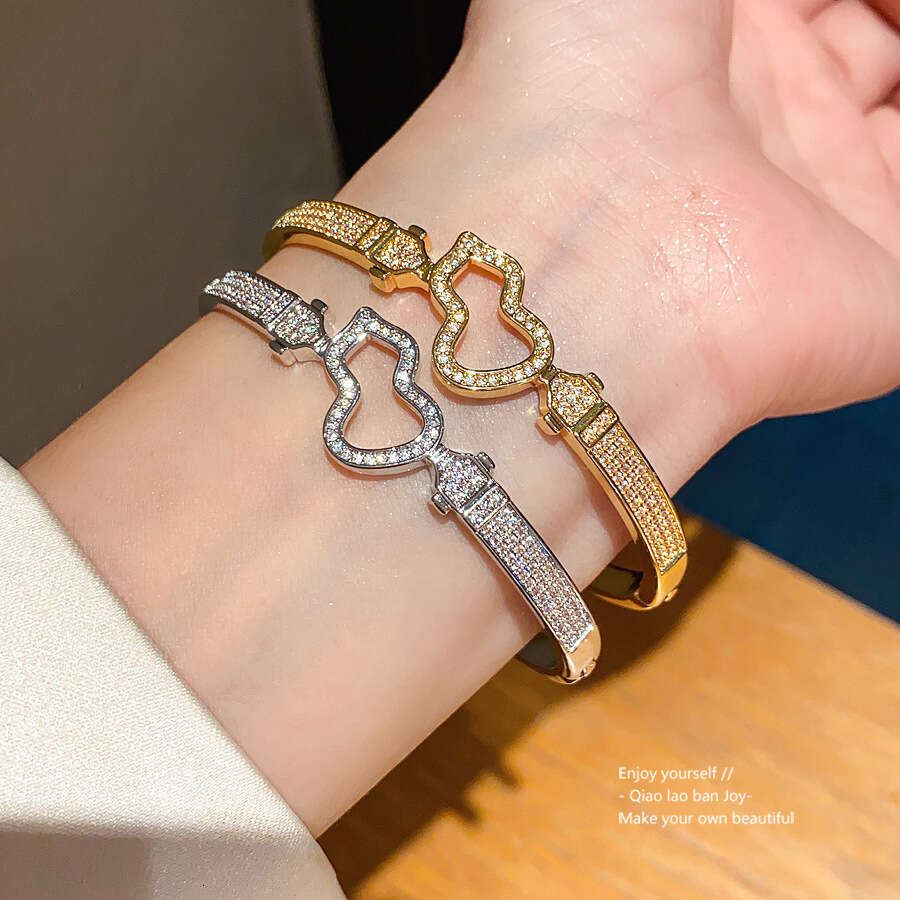 Zirconia Inlaid Gourd Hollow Buckle Simple Design Versatile Bracelet Niche Light Luxury Elegant Jewelry Wholesale