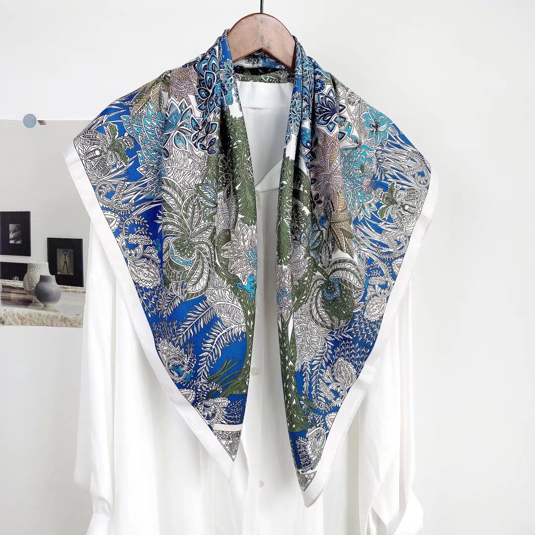 Silk Designer Scarf, Daily & Home Fashion, Retro Style, Women's Premium Headscarf & Shawl, Charming Gift Scarf, Designer Edition