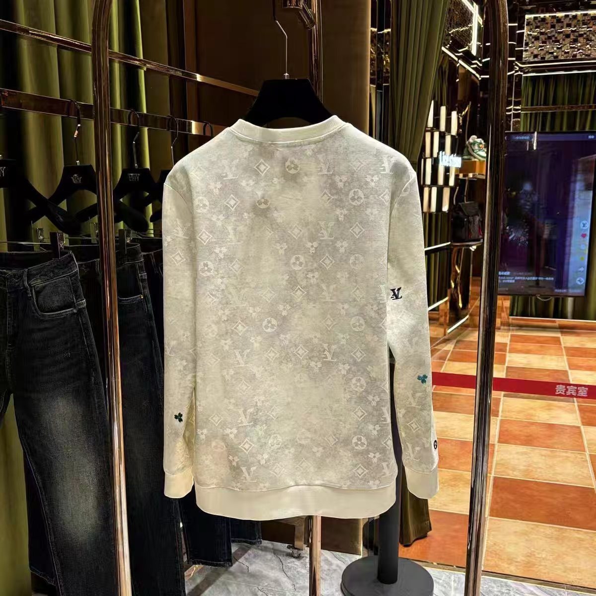 Luxury Brand Designer Gradient Checked Round-neck Pullover Heavyweight Hoodie, Soft And Trendy Loose-fitting Casual Autumn Long-sleeved Base Layer Top