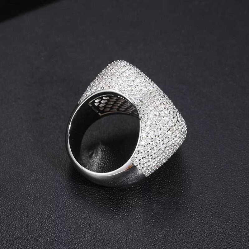 Luxury Moissanite Iced Out Cluster Ring Full Pave Round Cut Stones Statement Ring Hip Hop Style Silver Jewelry Bold