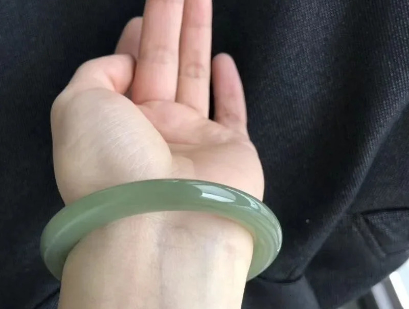 Chinese Hetian Jade Bracelet 54-64mm Charm Jewellery Fashion Accessories Hand-Carved Man Woman Luck Round Bangle Amulet Gifts 240930