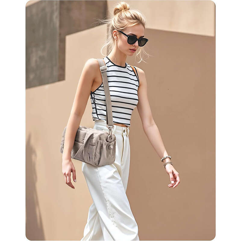 2026 New Large Capacity Women Handbag Lightweight Simple Casual Tote Bag Outdoor Sports Yoga Bag Quilted Shoulder Crossbody Bag SENYY